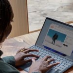 Virtual assistant performing lead generation on a computer