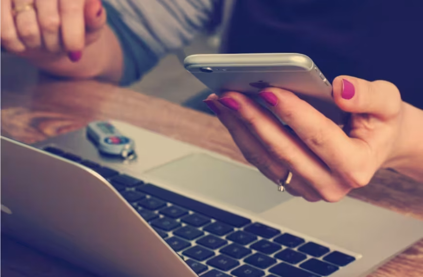 Call-Center-vai-Contact-Center