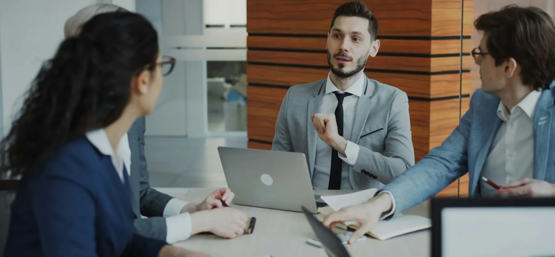 tapaamisten-buukkaus